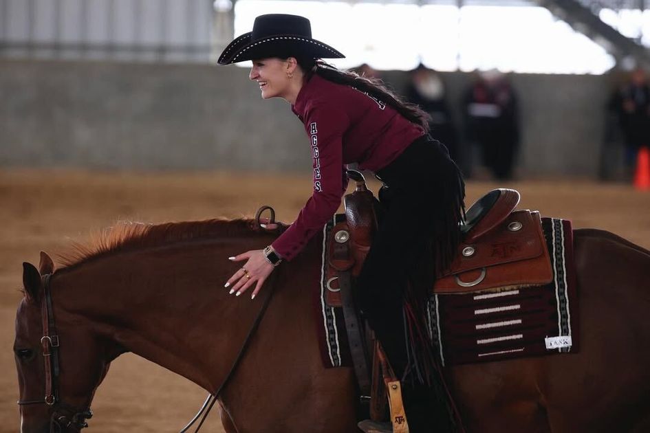 Sarah Stusek Riders SEC Equestrian: January Riders of the Month | presented by Allstate ...