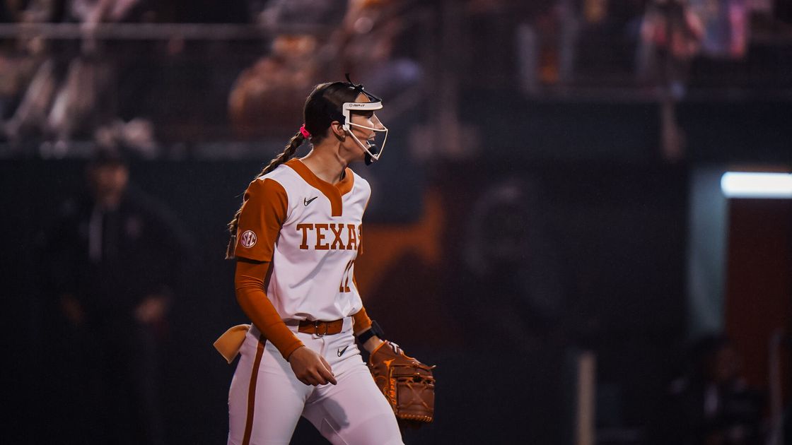 Texas' Kavan selected as NFCA National Pitcher of the Week ...