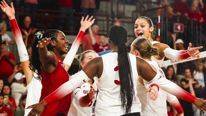 Oklahoma upsets No. 9 Texas, seals Red River Rivalry win - Southeastern ...